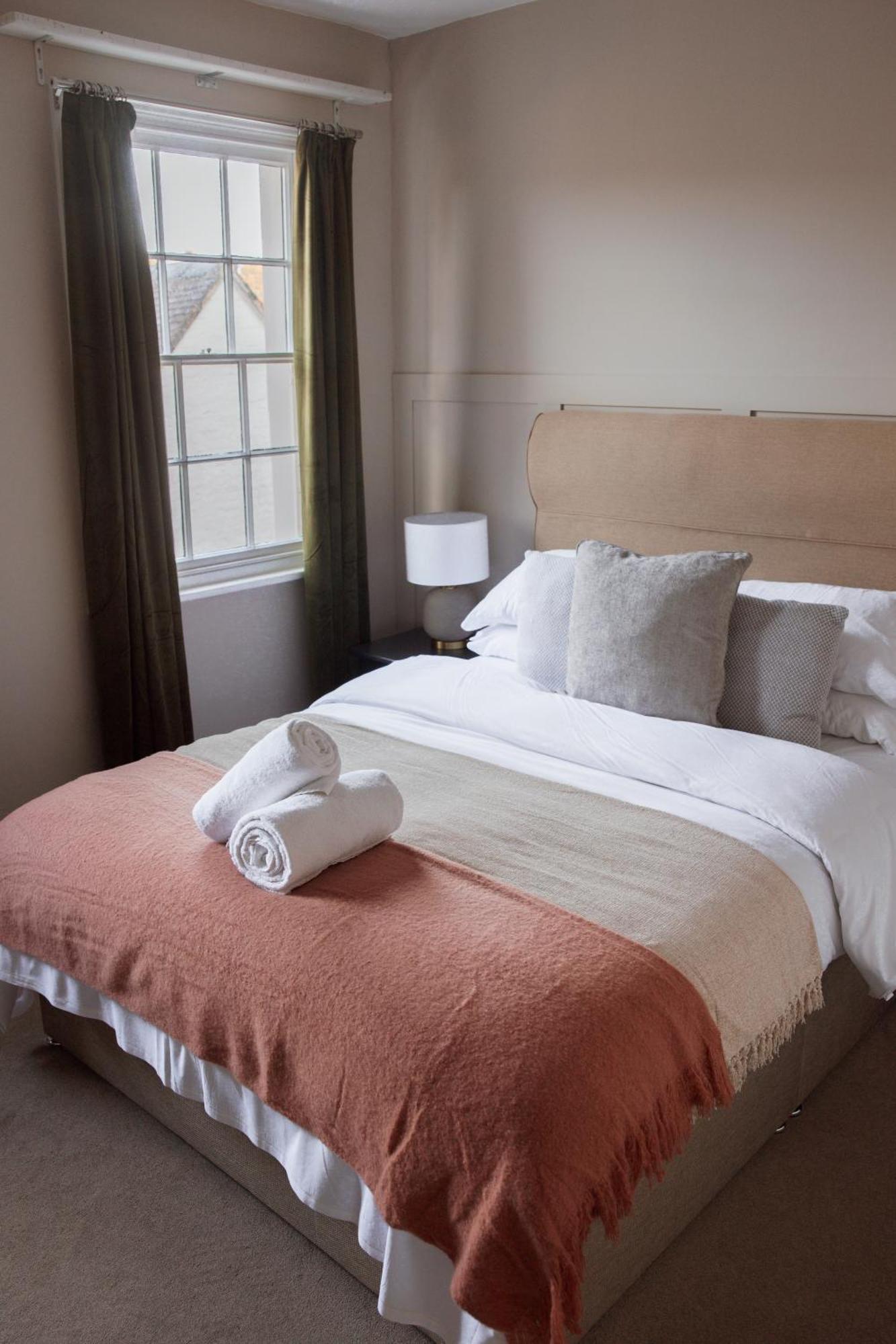 The Raven Hotel At Much Wenlock By Purestay Экстерьер фото